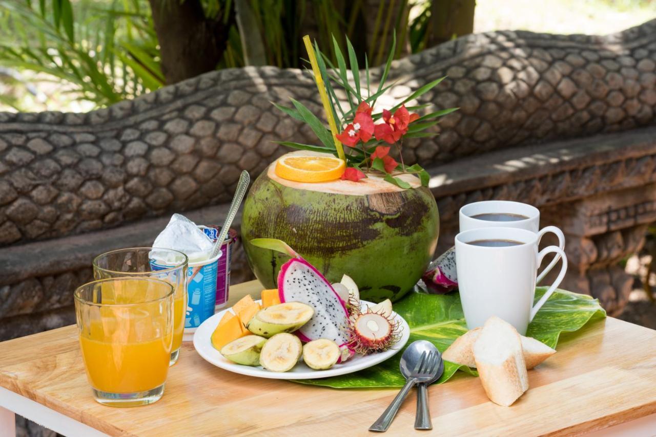Barefoot Backpacker Resort Siem Reap Esterno foto