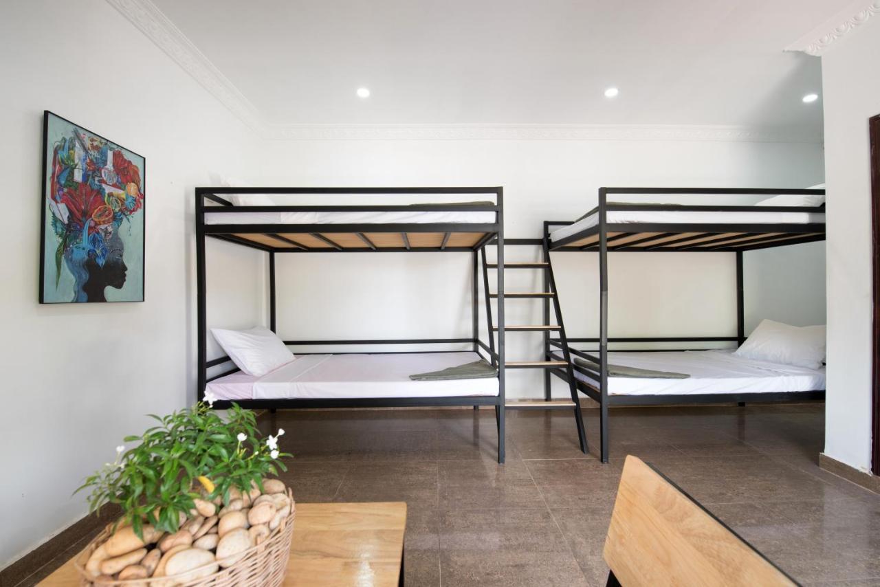Barefoot Backpacker Resort Siem Reap Esterno foto