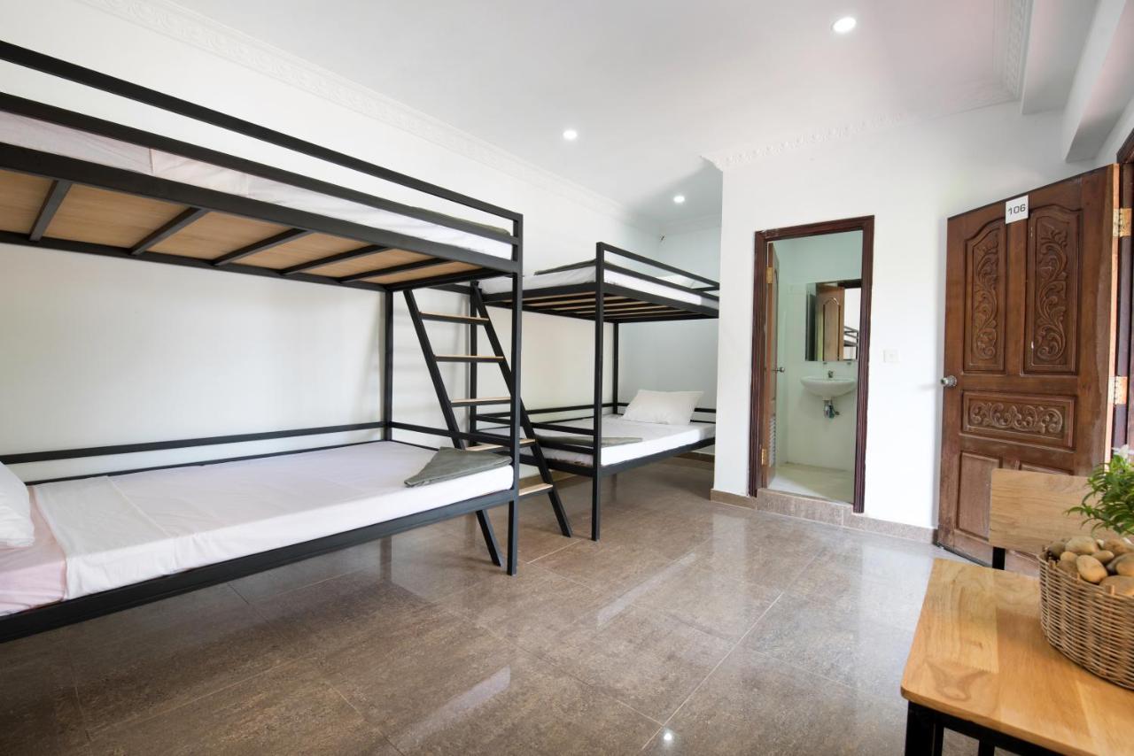 Barefoot Backpacker Resort Siem Reap Esterno foto