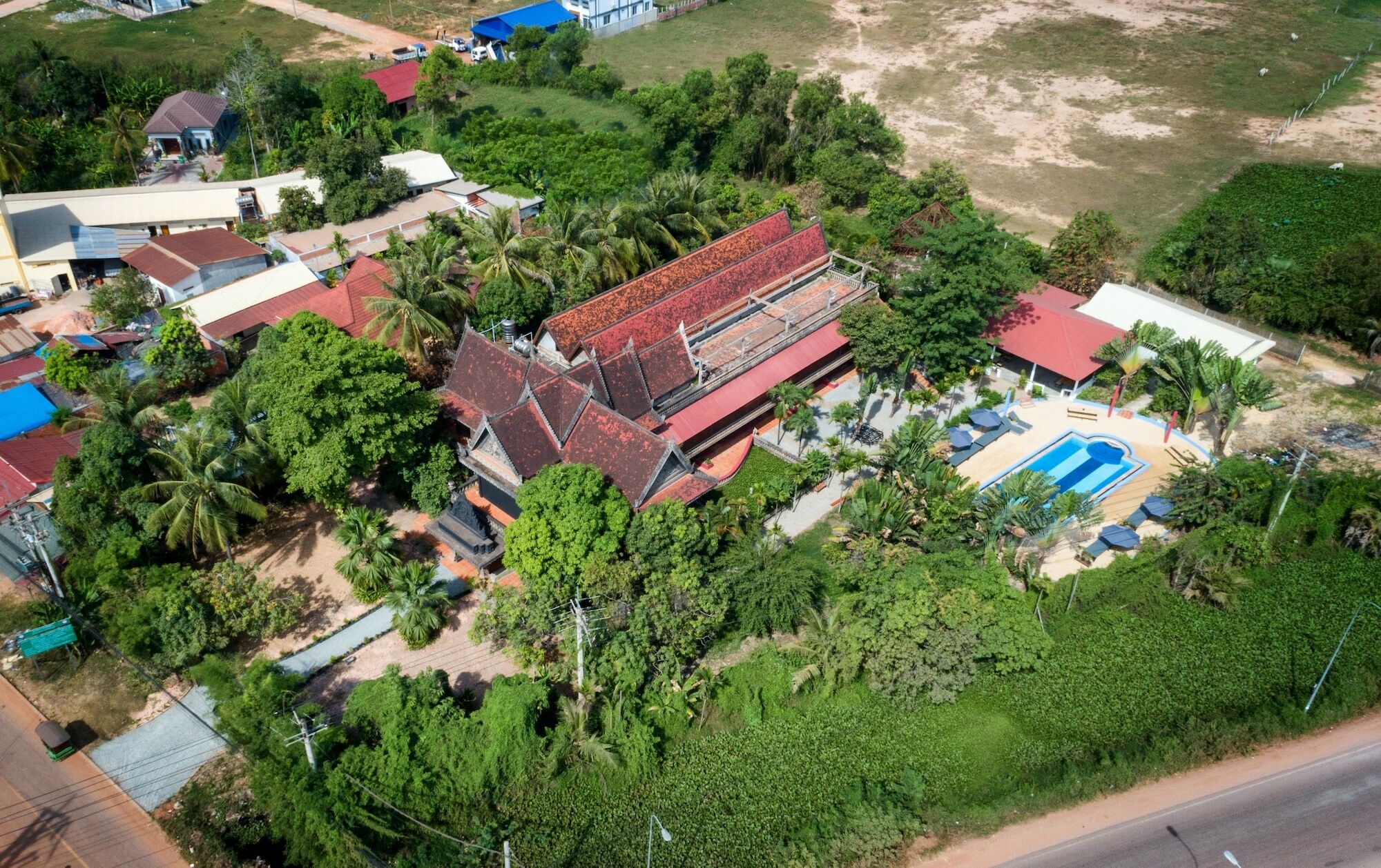 Barefoot Backpacker Resort Siem Reap Esterno foto